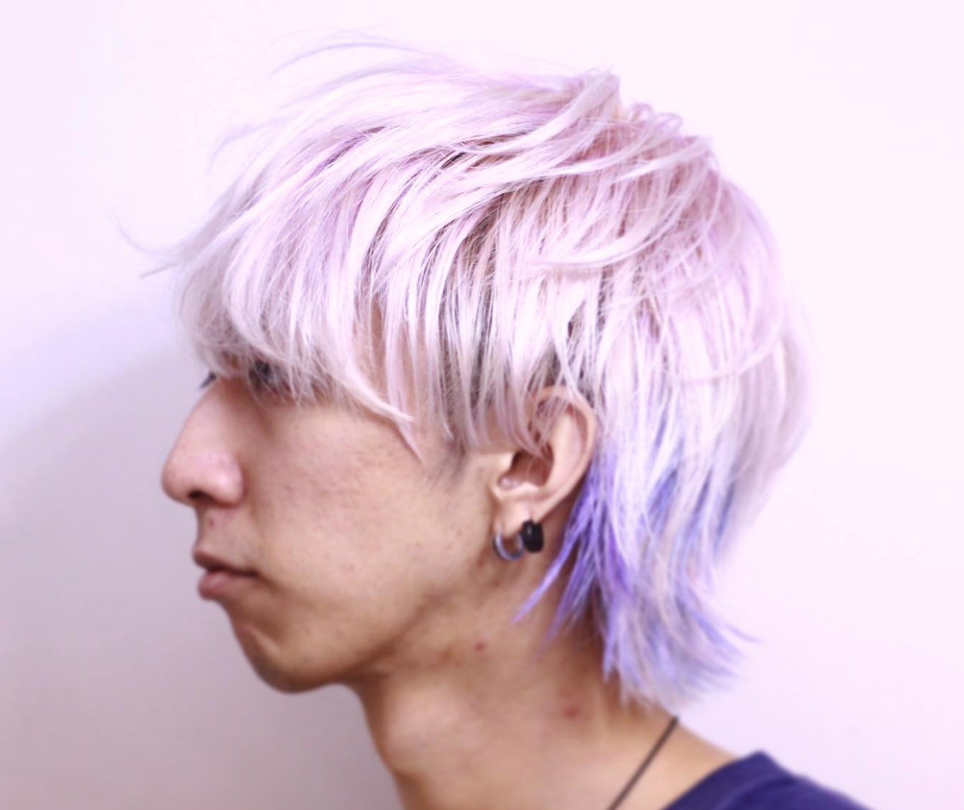 ウルフカットはトレンドに敏感なメンズにおすすめ